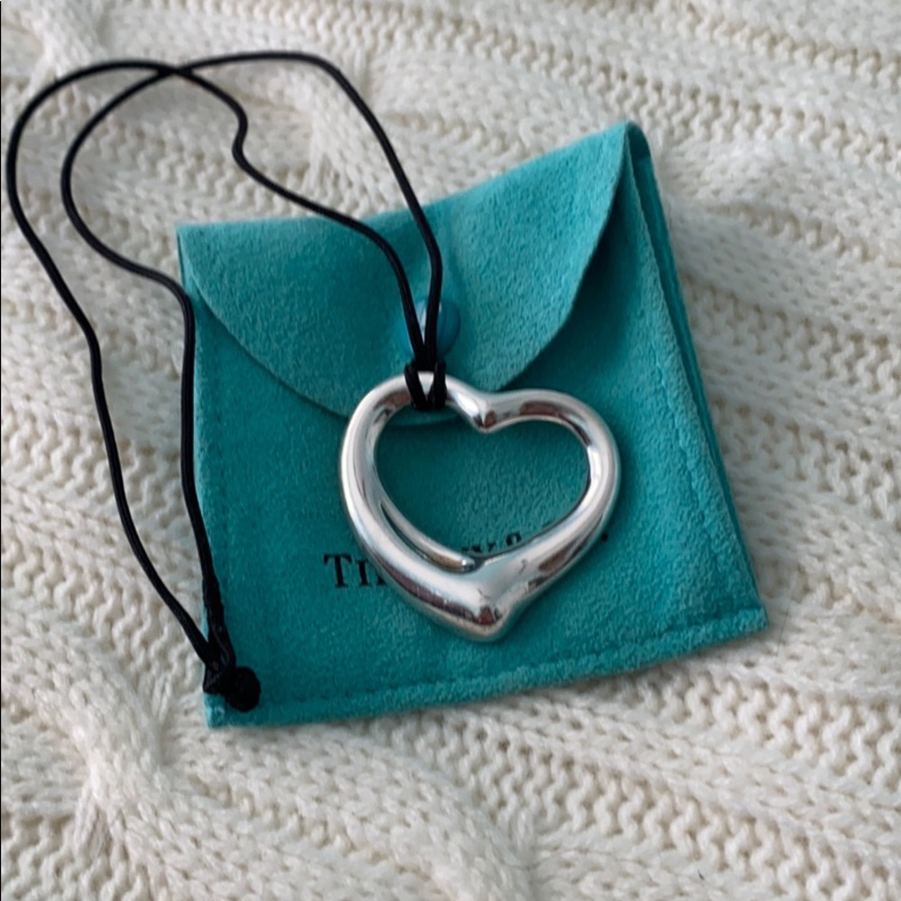 Tiffany & Co. Elsa Peretti Open heart pendant